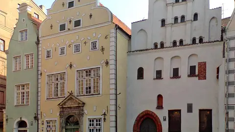 Los Tres Hermanos de Riga Los Tres Hermanos de Riga