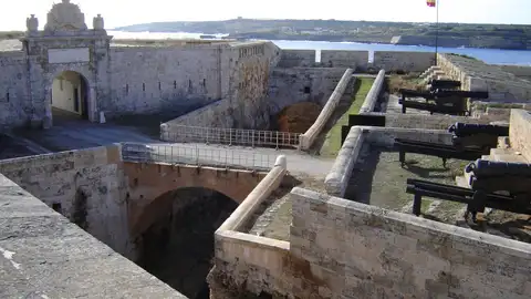 Fortaleza de la Mola Fortaleza de la Mola
