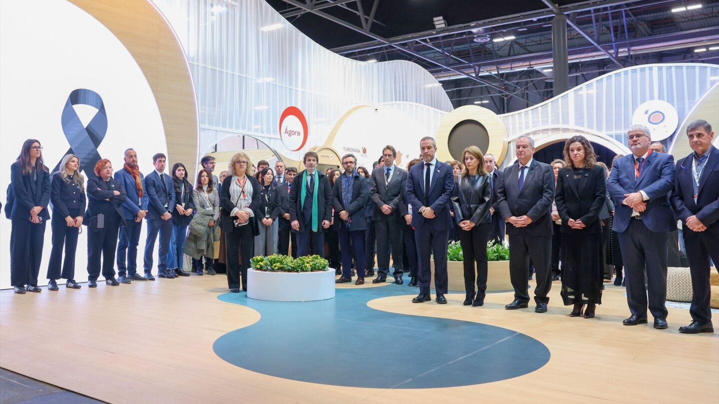 Minuto de silencio en Fitur