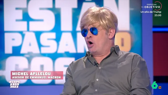 El 'asesor de imagen' de Macron, desvela por qué llevaba gafas de sol en Davos: "Los españoles no saben nada de moda" Miki Nadal se convierte en Michel Afflelou, el asesor de imagen de Emmanuel Macron, para contar en Zapeando por qué el presidente francés ha dado un discurso en Davos con gafas de sol.