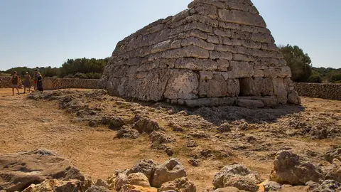 Naveta des Tudons Naveta des Tudons