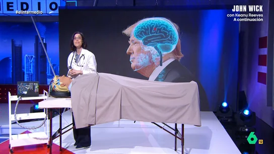Cristina Gallego analiza el cerebro de Trump: "Espero que no lo done a la ciencia, sería mejor llevarlo a un punto limpio" Cristina Gallego se pasa a la 'neurología' en este vídeo donde analiza el cerebro de Trump, donde la mayor parte la ocupa su ego o una alterada percepción de la realidad y, la más pequeña, el autocontrol o la cultura general.