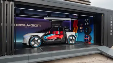 El Peugeot Polygon Concept aterriza en la Castellana El Peugeot Polygon Concept aterriza en la Castellana