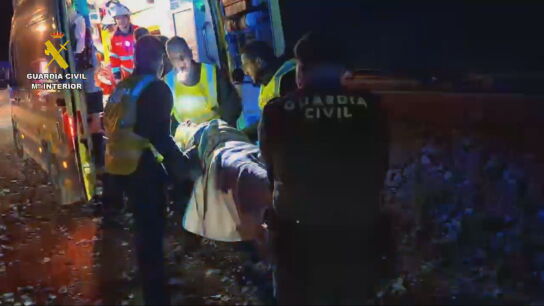 Equipos de Emergencias en el lugar del accidente ferroviario de Adamuz, C&oacute;rdoba.