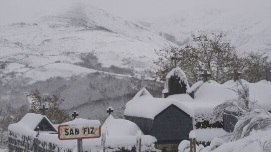 Nevada ca&iacute;da en Chandrexa de Queixa ,a 23 de enero de 2026, en Ourense, Galicia.