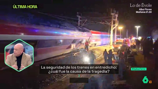 Gabriel Sanz señala a Puente por asegurar que "la vía fue renovada completamente": "Es un personaje que ejerce de tuitero" Gabriel Sanz señala a Puente por asegurar que "la vía fue renovada completamente": "Es un personaje que ejerce de tuitero"