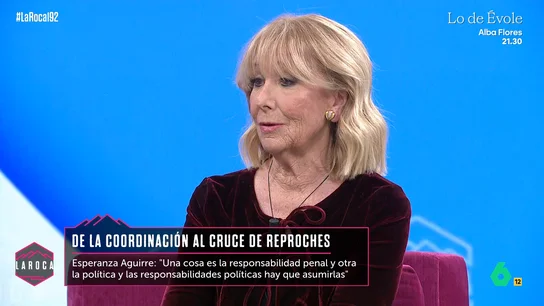 Esperanza Aguirre, sobre los guardias civiles que estuvieron en Adamuz: "Habían estado haciendo declaraciones a todo el mundo; algo pasa ahí" Esperanza Aguirre, sobre los guardias civiles que estuvieron en Adamuz: "Habían estado haciendo declaraciones a todo el mundo; algo pasa ahí"