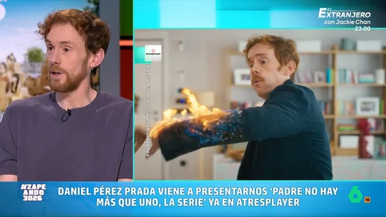 La confesión de Daniel Pérez Parada tras rodar 'Padre no hay más que uno, la serie': "He aprendido que quiero ser tío" El actor visita Zapeando para presentar la nueva serie de Atresplayer, basada en la popular saga familiar dirigida por Santiago Segura. Daniel interpreta a Mateo, un padre que deja su trabajo para cuidar a sus cinco hijos.
