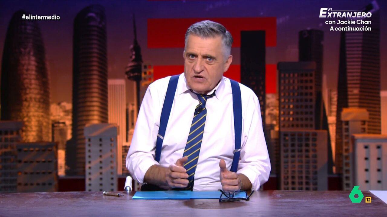 Ayuso pide la dimisión de Pedro Sánchez y Wyoming le responde: "Está tan acostumbrada que le sale sin pensar"