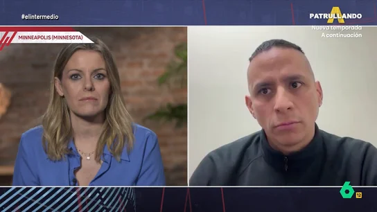 Antonio Rodríguez, fotógrafo latino en Minessota, explica que han organizado patrullas vecinales "para cuidarnos del Gobierno" Antonio Rodríguez, un fotógrafo de origen latino que lleva 17 años en Minnesota, explica a Andrea Ropero las precauciones que está tomando ante el ICE, a pesar de tener la ciudadanía americana.