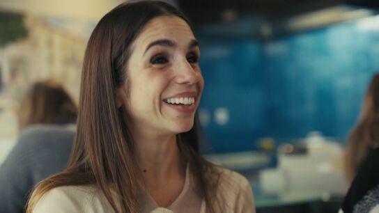 &Eacute;vole recuerda c&oacute;mo confes&oacute; a Lolita que ten&iacute;a un 'crush' por su hija, Elena Furiase: "A tu madre no le hizo ni puta gracia"