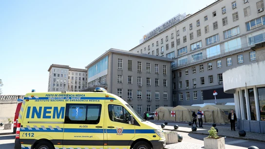 La borrasca Kristin deja la primera víctima mortal en Portugal La borrasca Kristin deja la primera víctima mortal en Portugal