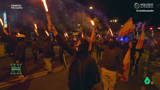 En las redes redes sociales prolifera una colecci&oacute;n de Francos reinventados y que muchos j&oacute;venes elogian ignorando la realidad de un dictador que firmaba sentencias de muerte a su antojo. &iquest;Qui&eacute;n est&aacute; interesado en sembrar confusi&oacute;n entre generaciones sin memoria? laSexta Columna se traslada a esa &eacute;poca para demostrar que, digan lo que digan, con Franco esto s&iacute; pasaba.