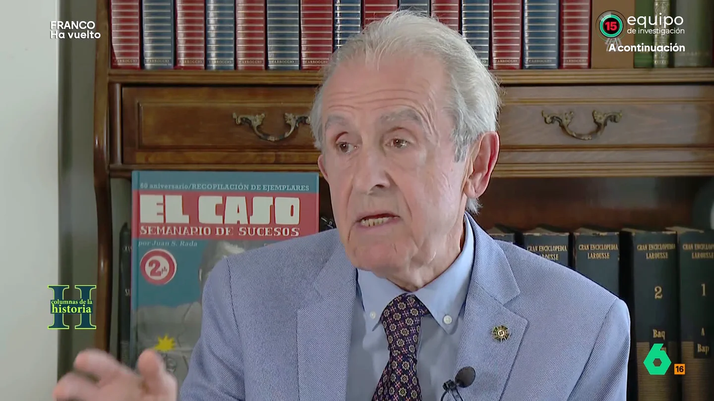 Juan Rada, exdirector de 'El Caso', sobre el éxito de la ufología: "Le venía muy bien al régimen porque entretenían al público" La gente comenzó a tener interés por la ufología a finales de los años 60. El semanario 'El Caso' se llenó de noticias sobre OVNIs y sucesos paranormales, una información que atraía al público debido a que era novedosa.