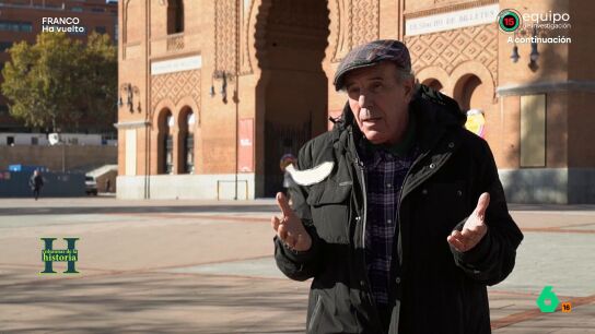 Romero consigui&oacute; ponerse el traje de luces gracias a un popular 'talent show' de la &eacute;poca: la becerrada de los maletillas. As&iacute;, se convirti&oacute; en uno de los toreros m&aacute;s populares de a &eacute;poca.