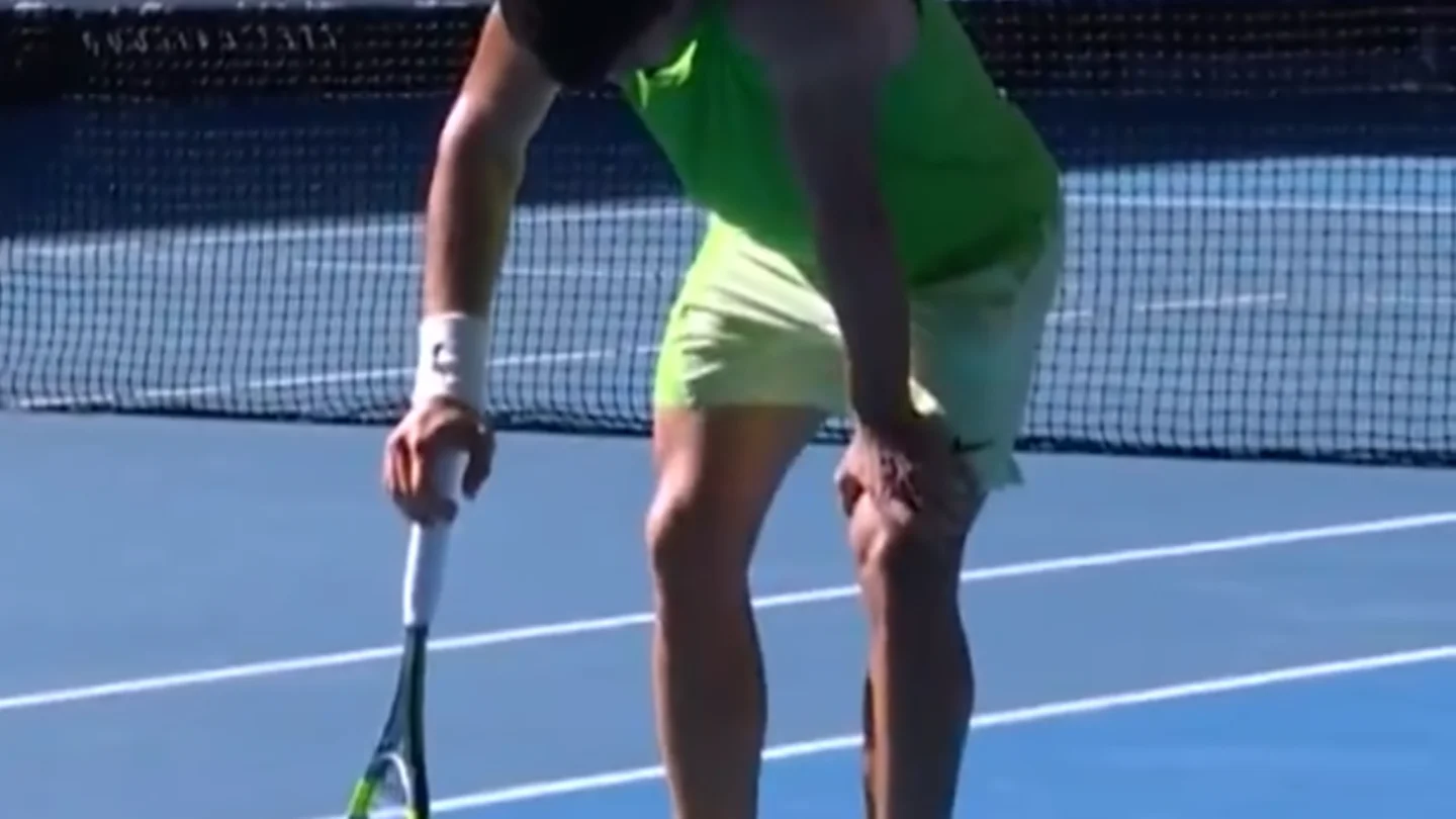 El increíble punto que Alcaraz ganó a Zverev completamente cojo en el Open de Australia 2026 El increíble punto que Alcaraz ganó a Zverev completamente cojo en el Open de Australia 2026
