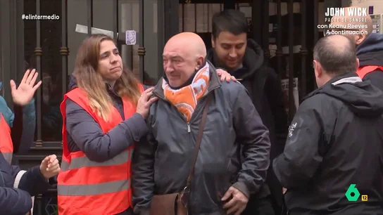 Los vecinos de Mariano, al que la Orden de San Francisco de Asís quiere desahuciar tras 67 años en su casa: "Deberían ser más caritativos" Los vecinos de Mariano, al que la Orden de San Francisco de Asís quiere desahuciar tras 67 años en su casa: "Deberían ser más caritativos"