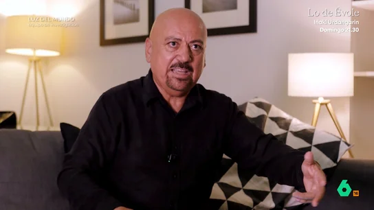 Una víctima de la 'Luz del Mundo' muestra las 68 puñaladas que le dieron por denunciar abusos: "Creen que están haciendo un servicio a Dios" Moisés Padilla, exseguidor de la 'Luz del Mundo', explica en este vídeo su sobrecogedora historia de abusos por parte del líder del grupo religioso y el secuestro y torturas que sufrió cuando decidió denunciarlo.