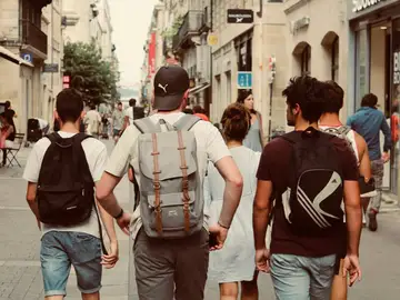 Un grupo de jóvenes Un grupo de jóvenes