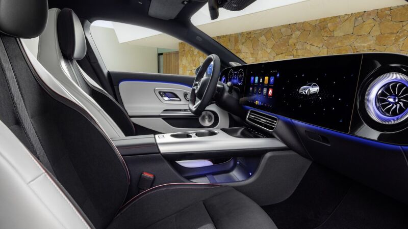 Realidad aumentada, pantalla para acompañante y más claves que explican el éxito del Mercedes Benz CLA