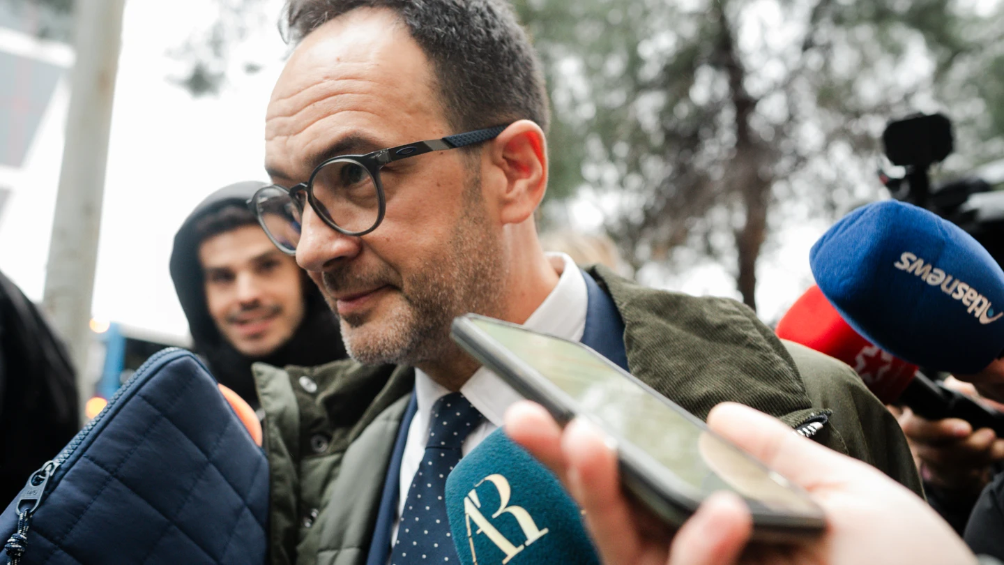 El secretario de Estado de Telecomunicaciones e Infraestructuras Digitales, Antonio Hernando, a su llegada a los juzgados de Plaza de Castilla, a 2 de febrero de 2026, en Madrid (España). El secretario de Estado de Telecomunicaciones e Infraestructuras Digitales, Antonio Hernando, a su llegada a los juzgados de Plaza de Castilla, a 2 de febrero de 2026, en Madrid (España).