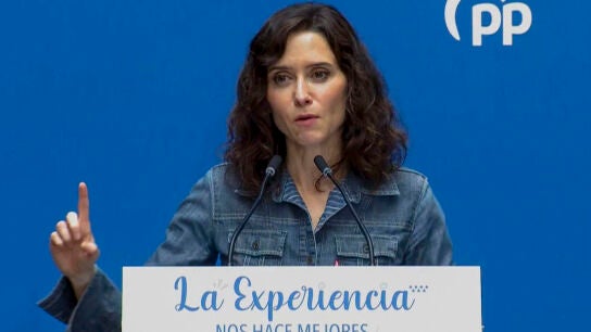 La presidenta madrile&ntilde;a, Isabel D&iacute;az Ayuso, durante su intervenci&oacute;n en la clausura de la II jornada intermunicipal del PP de Madrid.