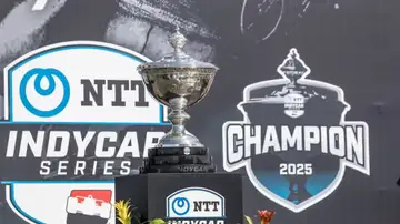 Trofeo de campeón del mundo de IndyCar Trofeo de campeón del mundo de IndyCar