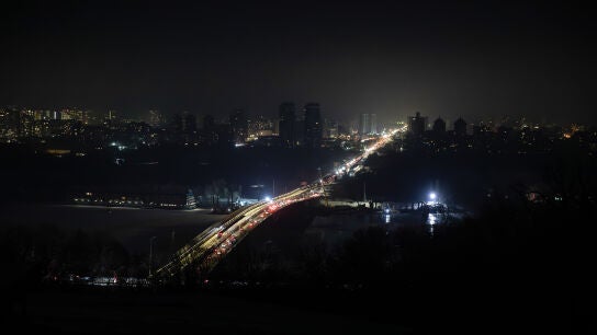 Apag&oacute;n en la capital de Ucrania, Kyiv, tras un ataque del Ej&eacute;rcito de Rusia en enero de 2026