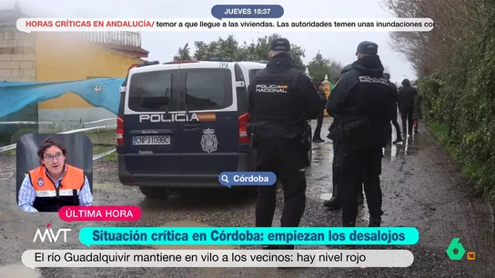 Raúl Esteban, jefe de Emergencias, explica cómo se distribuyen y organizan los puestos de mando avanzado en Andalucía Raúl Esteban, jefe de Emergencias y Protección Civil en Móstoles, detalla donde están los puesto de mando avanzado para abordar las intensas lluvias en Andalucía y cómo se organizan los distintos cuerpos que colaboran en el operativo.