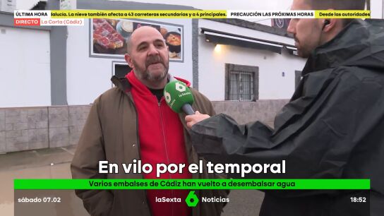  Miguel, vecino de La Corta, lleva cuatro d&iacute;as durmiendo en su coche: "Est&aacute;n viniendo ladrones por la noche"