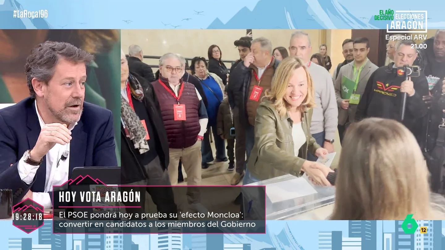 Manu Mostaza estima que los resultados en Aragón dejarán a "Vox más cerca del PSOE que el PSOE del PP" Manu Mostaza estima que los resultados en Aragón dejarán a "Vox más cerca del PSOE que el PSOE del PP"