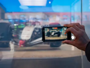 Cadillac exhibe su nuevo coche de Fórmula 1 en Nueva York Cadillac exhibe su nuevo coche de Fórmula 1 en Nueva York