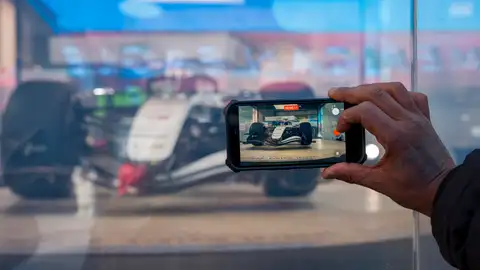 Cadillac exhibe su nuevo coche de Fórmula 1 en Nueva York Cadillac exhibe su nuevo coche de Fórmula 1 en Nueva York