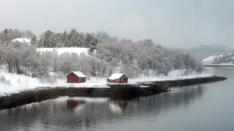 Fiordos noruegos en invierno Fiordos noruegos en invierno