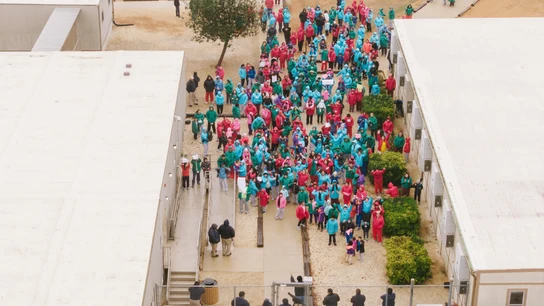 Detenidos en el centro de detención de migrantes en Dilley, Texas. Detenidos en el centro de detención de migrantes en Dilley, Texas.