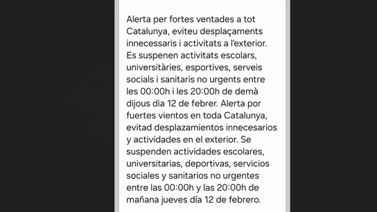 Cataluña lanza un ES-Alert, suspende clases y actividad sanitaria no urgente mientras Barcelona pide no sacar basura a la calle por los fuertes vientos Cataluña lanza un ES-Alert, suspende clases y actividad sanitaria no urgente mientras Barcelona pide no sacar basura a la calle por los fuertes vientos