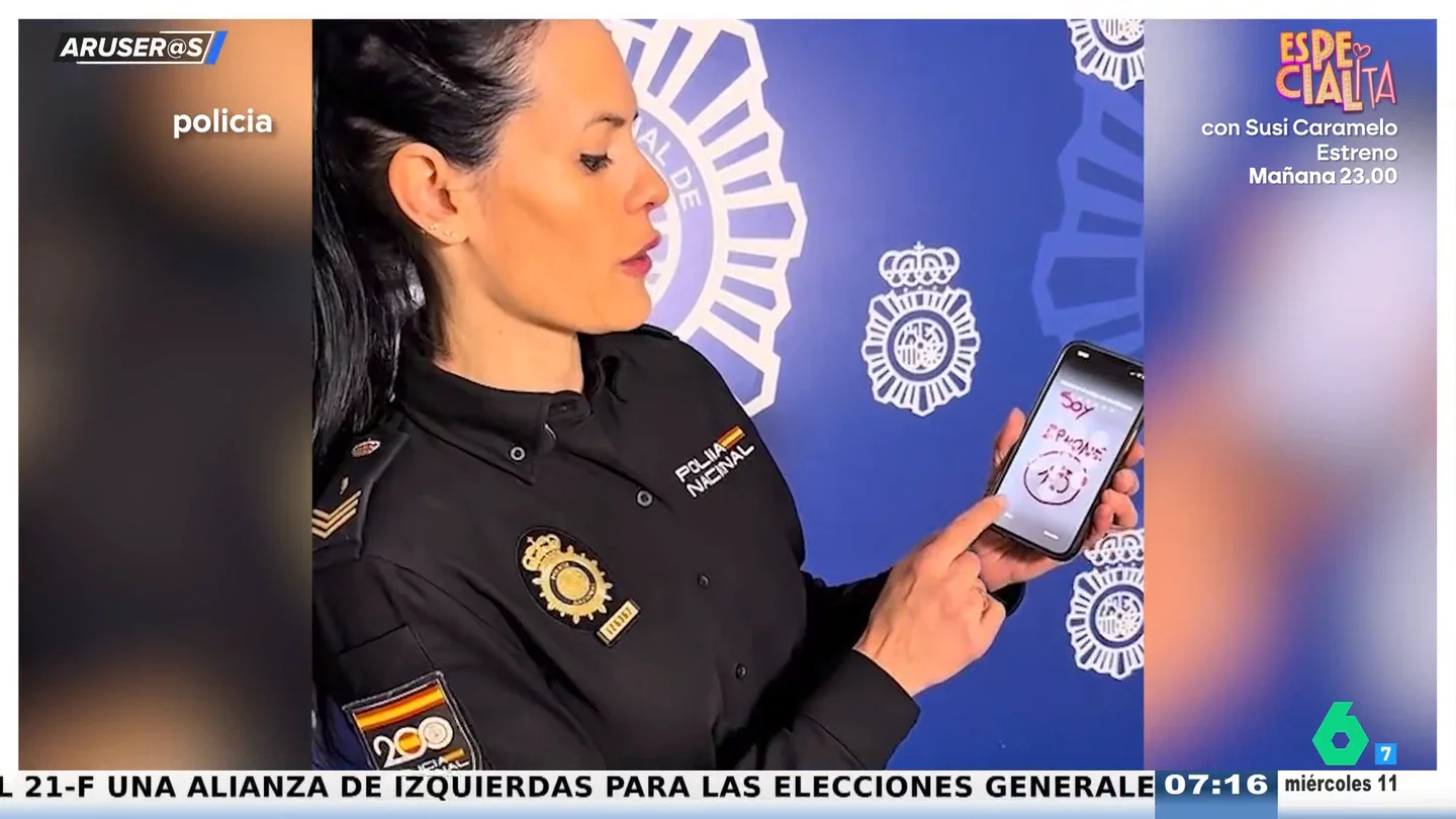 La Policía Nacional advierte a todos los españoles: esto es lo que tienes que activar en tu móvil por si tienes algún accidente La Policía Nacional advierte a todos los españoles: esto es lo que tienes que activar en tu móvil por si tienes algún accidente