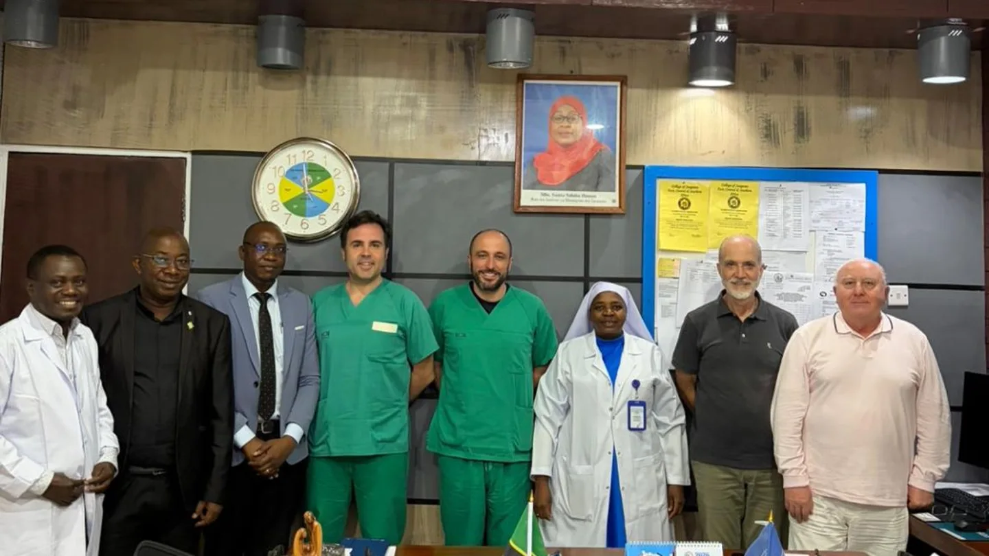 La Fundación ROC impulsa su acción solidaria con una nueva campaña de cooperación sanitaria en Tanzania La Fundación ROC impulsa su acción solidaria con una nueva campaña de cooperación sanitaria en Tanzania