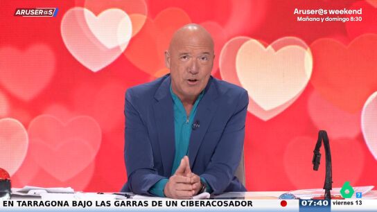 Alfonso Ar&uacute;s sobre el regalo de San Valent&iacute;n de un espectador de Aruser@s: "Bien jugado"