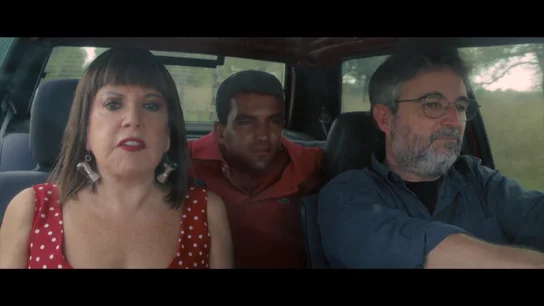 Loles León, de 'chica Almodóvar' a "abuela de España", pasando por la revista, la tele y el barrio: "He venido este mundo a hacer reír" Loles León, de 'chica Almodóvar' a "abuela de España", pasando por la revista, la tele y el barrio: "He venido este mundo a hacer reír"