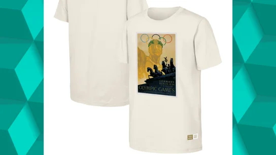 El COI desata la polémica al poner a la venta la camiseta de los Juegos Olímpicos "nazis" El COI desata la polémica al poner a la venta la camiseta de los Juegos Olímpicos "nazis"