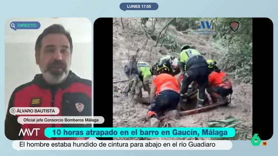 Uno de los bomberos que rescató a un hombre que estuvo 10 horas atrapado en el barro: "Era tanto el peso que tenía sobre sí que no podía hacer nada" Uno de los bomberos que rescató a un hombre que estuvo 10 horas atrapado en el barro: "Era tanto el peso que tenía sobre sí que no podía hacer nada"