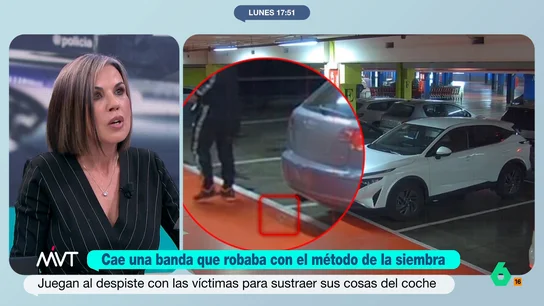 Bea de Vicente confiesa haber sido víctima de un robo con el 'método de la siembra': "Me levantaron el bolso" Bea de Vicente confiesa haber sido víctima de un robo con el 'método de la siembra': "Me levantaron el bolso"