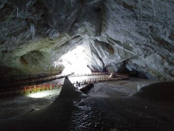 Cueva de Scarisoara, Ruman&iacute;a