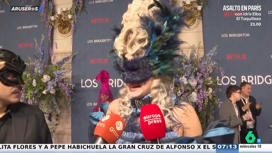 Alba Carrillo, en la fiesta de máscaras de los Bridgerton en Madrid: "Quiero una historia de amor así, de las de bien de encimera" Alba Carrillo, en la fiesta de máscaras de los Bridgerton en Madrid: "Quiero una historia de amor así, de las de bien de encimera"