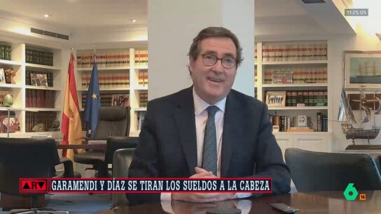 Garamendi y D&iacute;az se tiran los sueldos a la cabeza: "Yo no he dicho que iba a cobrar tres veces el salario m&iacute;nimo, ella s&iacute; lo dijo"