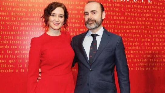 Imagen de archivo de Isabel D&iacute;az Ayuso y Antonio Castillo Algarra 