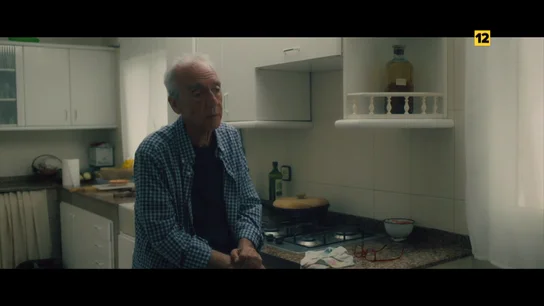 Hoy, en lo de Évole, Jordi Évole entrevista a Juan José Millás para ver el mundo como sabe él sabe hacerlo: "Escribir es desobedecer" Hoy, en lo de Évole, Jordi Évole entrevista a Juan José Millás para ver el mundo como sabe él sabe hacerlo: "Escribir es desobedecer"