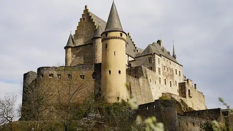 Castillo de Vianden Castillo de Vianden