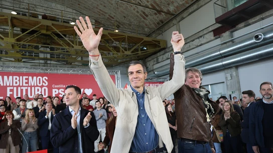 Sánchez en un acto del PSOE en Ponferrada Sánchez en un acto del PSOE en Ponferrada